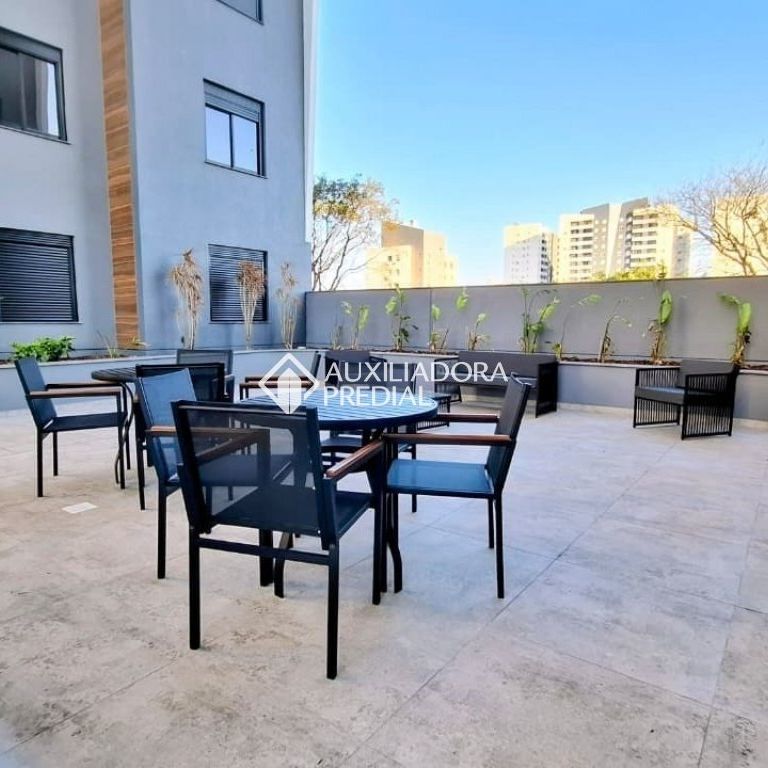 Apartamento com 2 quartos e 54m² para alugar em centro, Canoas. - Foto 1