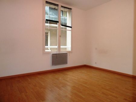 Location Appartement 2 pièces 55m² - Photo 5
