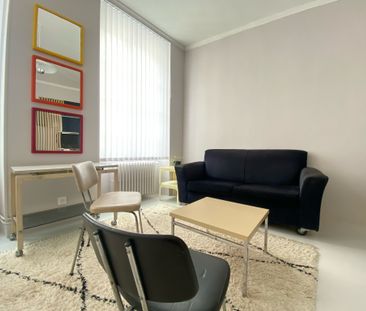 Location Appartement 2 pièces 51m² ORLEANS 45000 - Photo 2