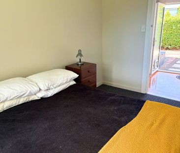 50 Sheldon St | $650 weekly - Photo 6