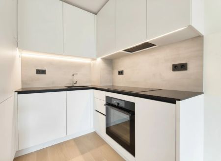 Pauschalmiete inklusive Warmwasser, Heizung & Kühlung - Moderne 2-Zimmer-Wohnung mit großzügigem Balkon und stilvoller Ausstattung - Photo 3