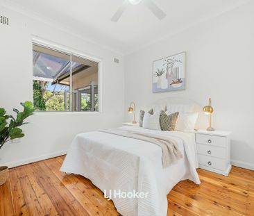 38 Highlands Avenue, Gordon NSW, Belconnen - Photo 6