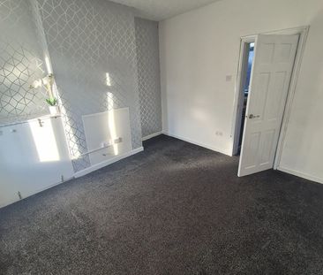 2 Bed Terraced House, Upper Clara Street, S61 - Photo 2