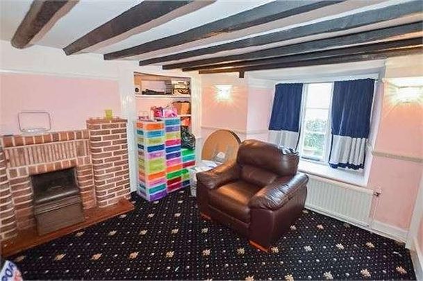 Fore Street, Kingsteignton, Newton Abbot, Devon, TQ12 - Photo 1