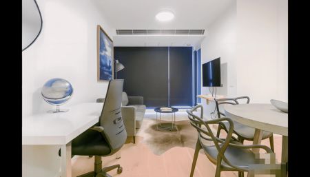 1 Bedroom with car space - Photo 3