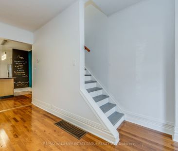 Townhouse For Lease | E8126658 - Photo 5