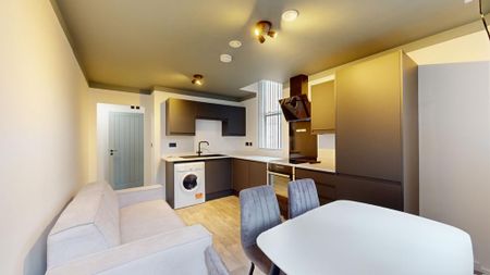 5 bedroom terraced house to rent - Photo 2