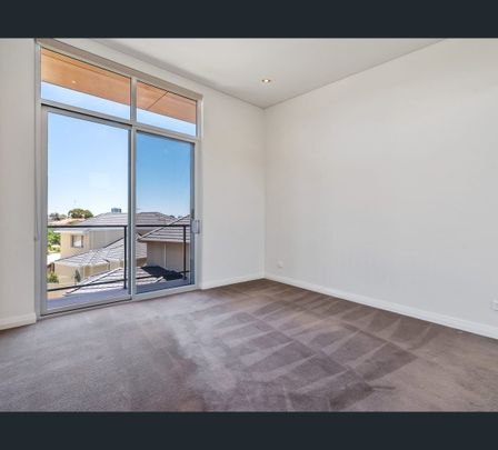 13 Bateman Road, Mount Pleasant, WA 6153 - Photo 1