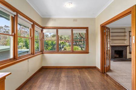 57 Curtain Road, Hurstbridge - Photo 2