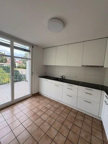 Helle 4-Zimmerwohnung im 2. OG mit Balkon - Foto 5