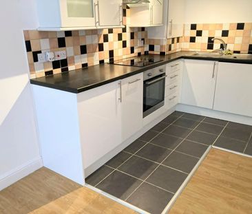 Chesterfield, Old Whittington - Photo 6