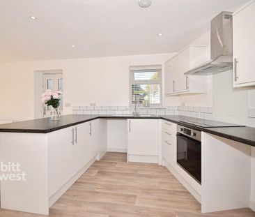 2 bedroom detached bungalow to rent - Photo 1