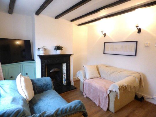 2 bedroom terraced house to rent - Photo 1