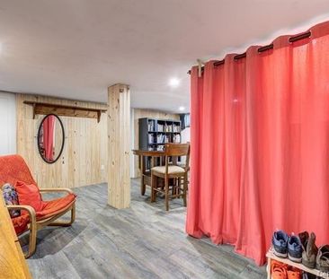 Maison à étages à louer - Laval (Sainte-Rose) (Vieux Ste-Rose) - Photo 2