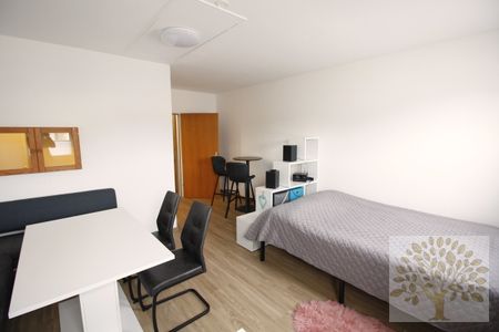 Gemütliche Garconniere, vollmöbliert am Stadtrand ! - Photo 2