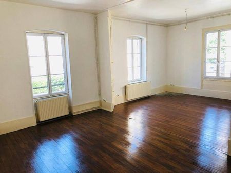 Appartement 4 pièces - 71000 Mâcon - Photo 3