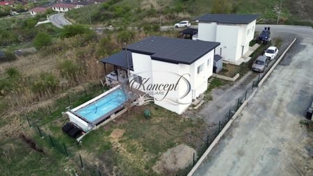 Casa individuala in Dezmir cu panorama spre aeroport - Photo 4