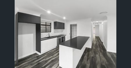 Beautiful Three Bedroom Home in Perfect Location - Photo 2