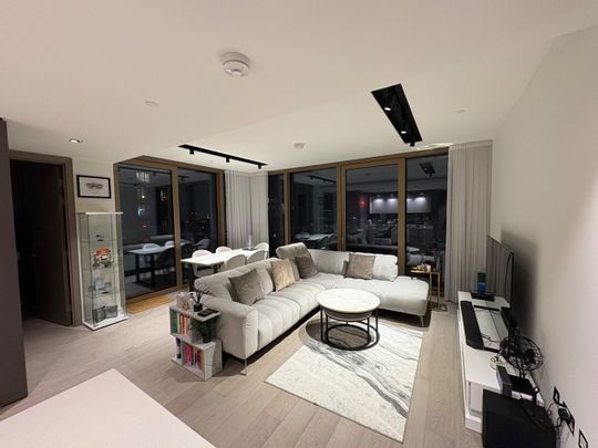 2 Bed Flat, Park Drive, E14 - Photo 1