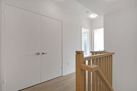 For Lease - 3 Rosewater Street Unit# TH107, Richmond Hill, Ontario - Photo 2
