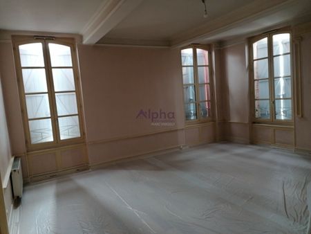 APPARTEMENT DE STANDING T3 1er ETAGE CENTRE VILLE - Photo 2