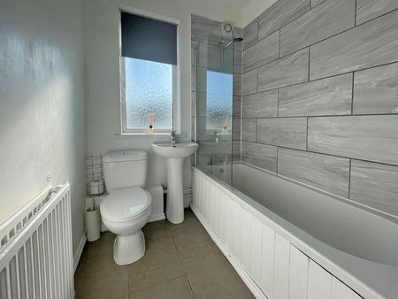 Cumberland Road, Newport - Photo 4