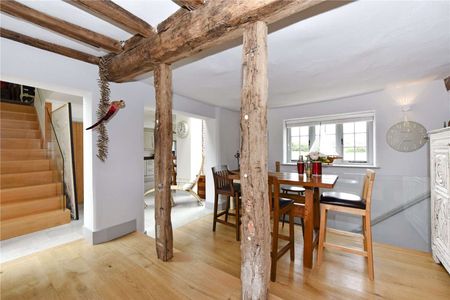 Beautifully extended farmhouse in a stunning rural setting - Photo 5