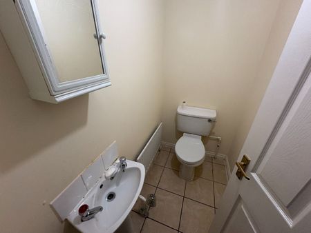 10 Maryville Avenue, Belfast BT9 7HE - Photo 5