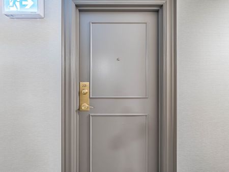 For Lease - 95 Prince Arthur Avenue Unit# 221, Toronto, Ontario - Photo 2