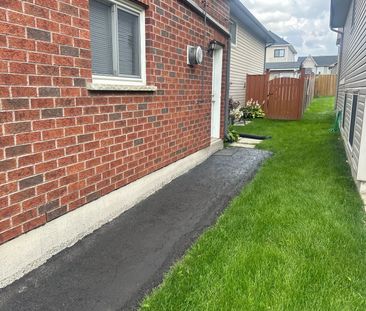 For Lease - 337 ORVIS Crescent, Shelburne, Ontario - Photo 1