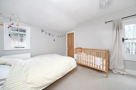 4 bedroom detached house to rent - Photo 5