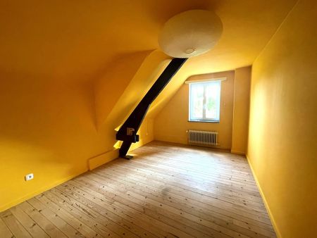 Villa met zonnige tuin in een rustige buurt - Foto 4