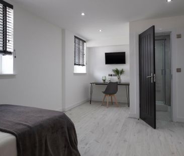 6 bedroom house to rent - Photo 3