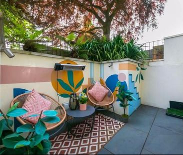 Stunning Hampton Court Sanctuary – Weekdays (plus a Furry Co-worker!) - Photo 5