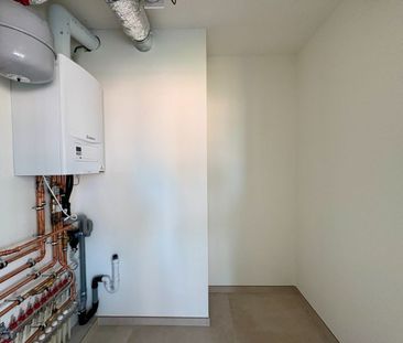NIEUWBOUWAPPARTEMENT MET 1 SLAAPKAMER, RUIM TERRAS EN GARAGEBOX - Photo 1