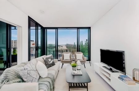 2 bed 1 bath - Photo 2