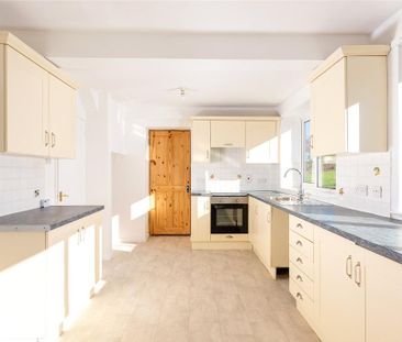 5 bedroom semi-detached house to rent - Photo 5
