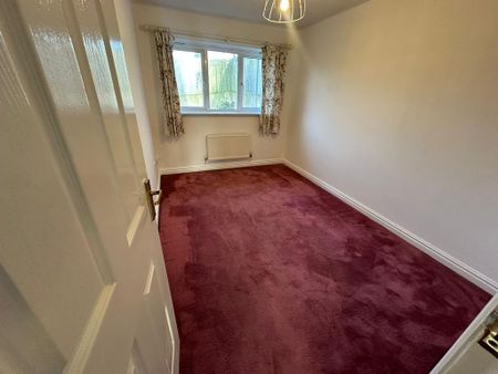 3 bedroom detached house to rent - Photo 3