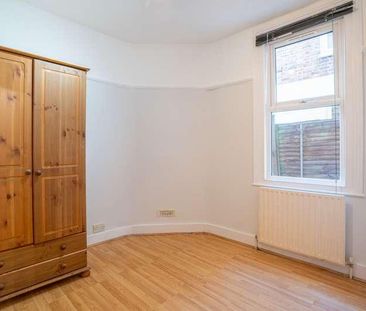 College Road, Colliers Wood, SW19 - Photo 3