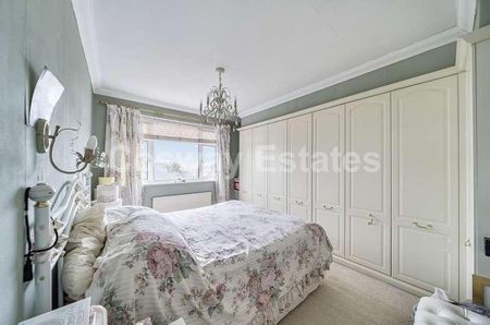 The Reddings, Mill Hill, NW7 - Photo 5