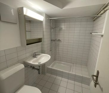 "Helle 1.5-Zimmer-Wohnung im Herzen der Altstadt" - Photo 1