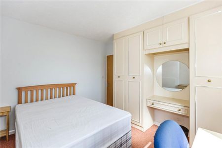 4 bedroom terraced house to rent - Photo 4