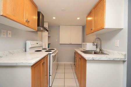 For Lease - 6487 SAPLING Trail, Mississauga, Ontario - Photo 5