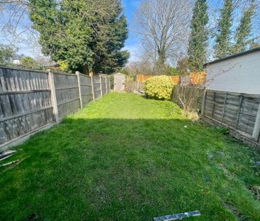 3 Bed Semi-Detached House, Aspen Drive, HA0 - Photo 4