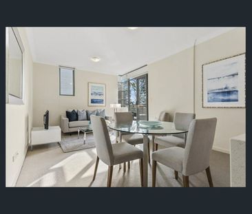 Ultra Spacious with a Study Room or Home Office - Photo 3