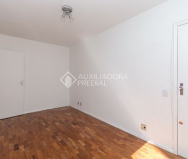 Apartamento com 1 quarto e 43m² para alugar em Centro Histórico, Po... - Foto 3