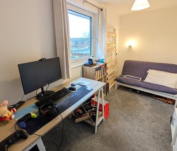 2 bedroom terraced house to rent - Photo 5