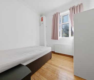 Studio Flat, Wightman Road, N4 - Photo 2