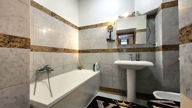 ️Zobacz >>> 3 pokoje w ścisłym centrum <<<️ 105 m² - Zdjęcie 1