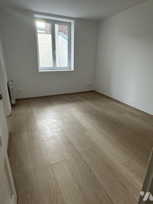 LILLE. A LOUER - T2 40 m² avec cour - Photo 1